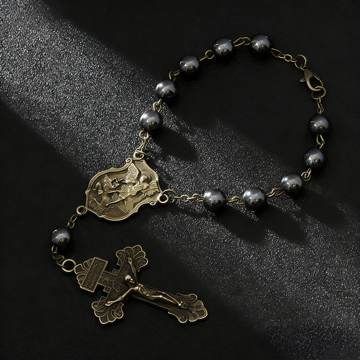 Christianartworkshop Autoanhänger aus Hämatitperlen mit St.-Michael-Medaille und Kruzifix: Ein Geschenk himmlischen Schutzes und himmlischer Stärke - image 5