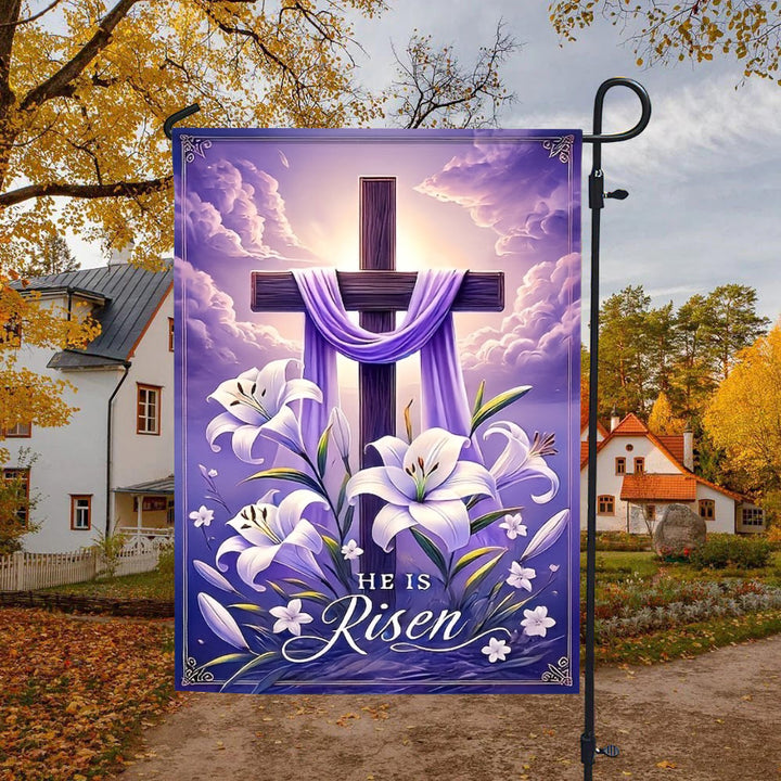 Christianartworkshop Gartenflagge mit Auferstehungskreuz, Lilien und violettem Stoff: Ein Zeichen himmlischer Freude - image 4