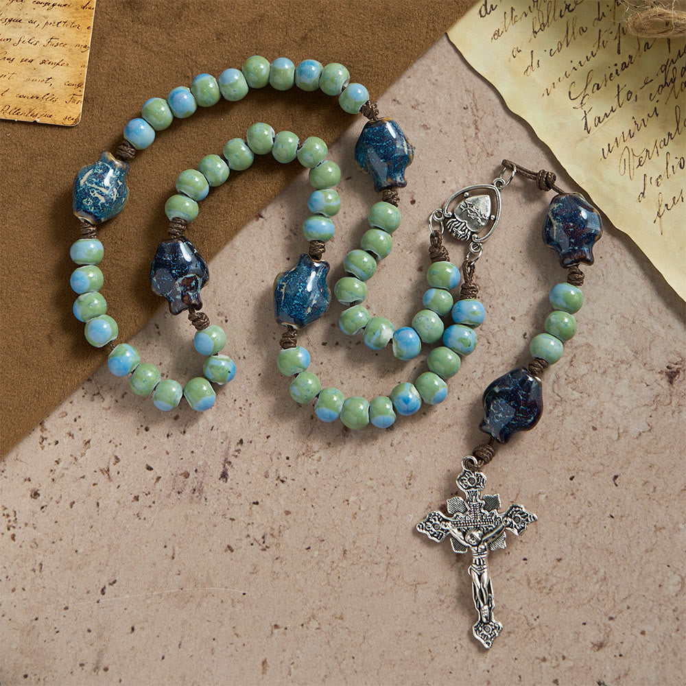 Christianartworkshop Rosenkranz aus Keramik mit Orchideenfisch-Motiv, Herz-Jesu-Verzierungen und kunstvollem Kruzifix - Rosenkranz aus Keramik mit Orchideenfischmotiv - image 0