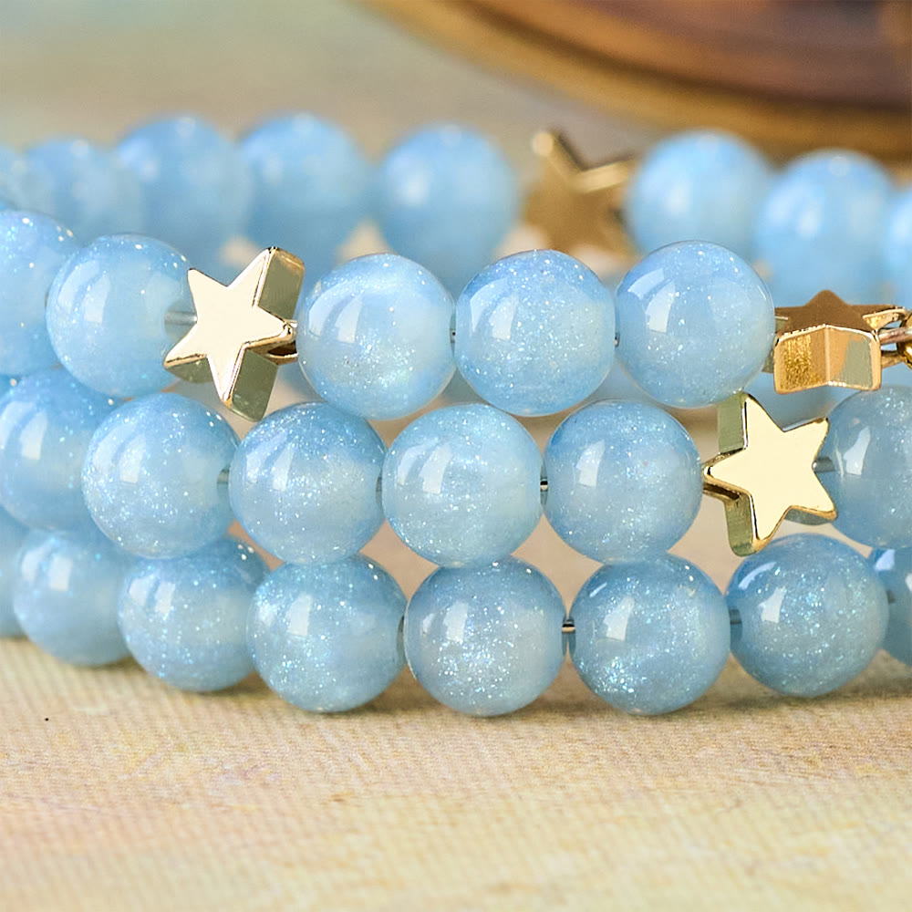 Christianartworkshop Wickelarmband aus blauen Glasperlen mit sternförmigen Zwischenstücken und goldenem Kruzifix - image 4
