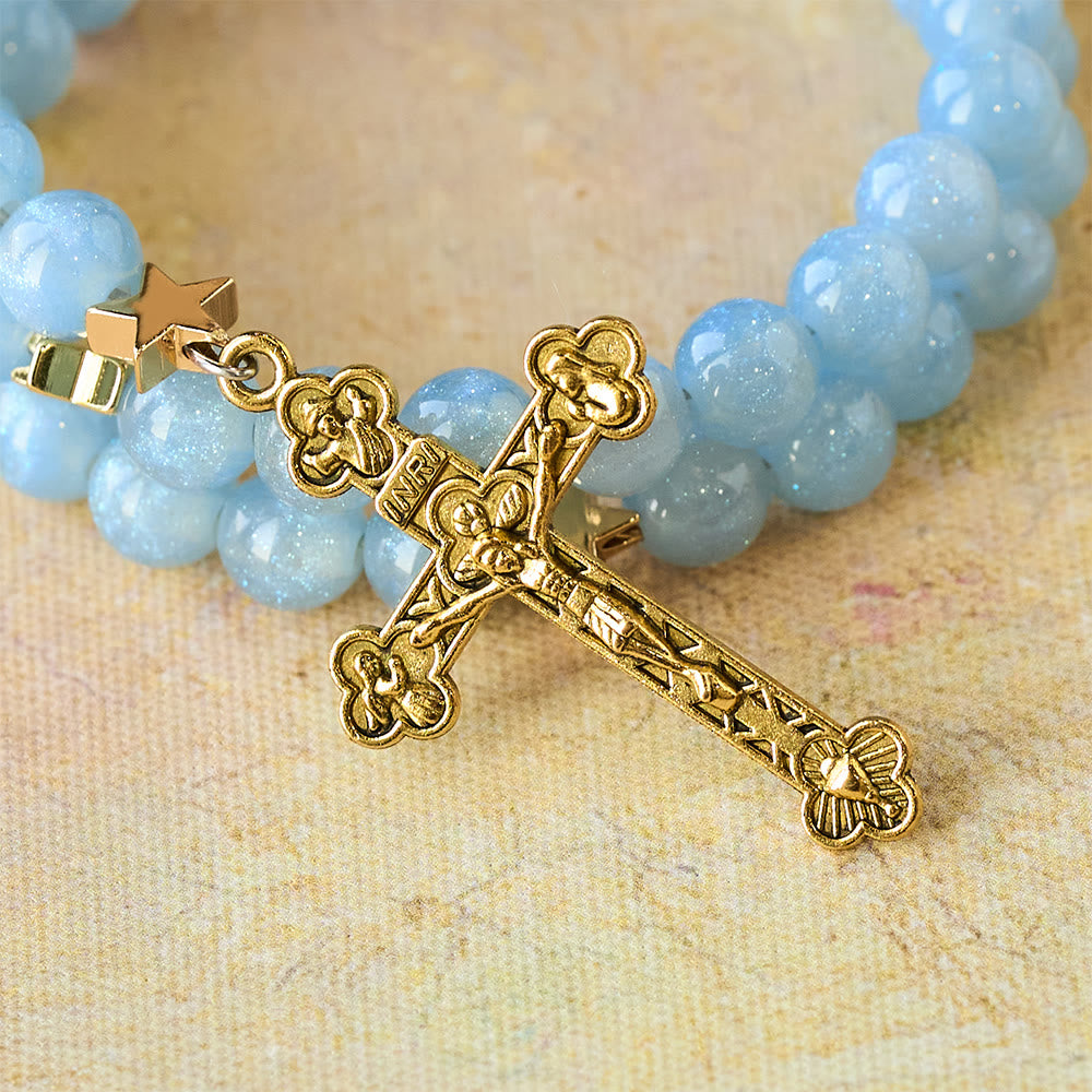 Christianartworkshop Wickelarmband aus blauen Glasperlen mit sternförmigen Zwischenstücken und goldenem Kruzifix - image 5