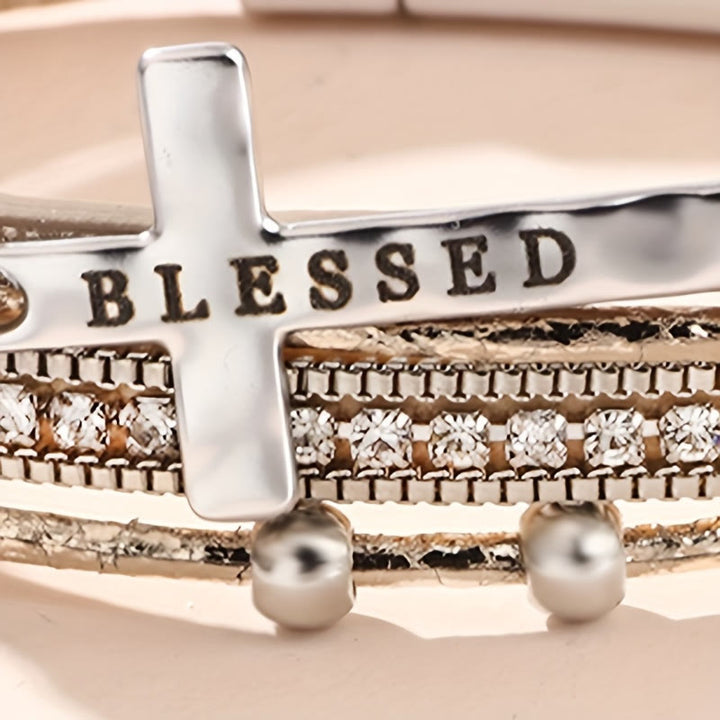 Christianartworkshop Mehrlagiges Lederarmband mit Zirkonia und Kreuz: Ein Symbol göttlicher Gnade und spiritueller Freude - image 13