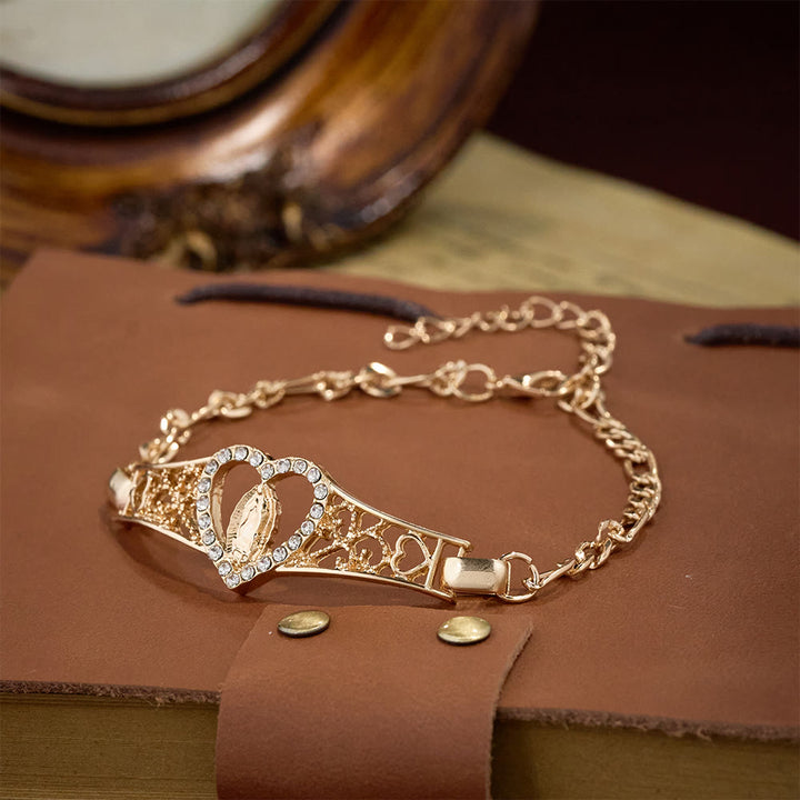 Christianartworkshop Goldfiligranes Marienarmband mit Zirkon-Halo: Ein Symbol marianischer Verehrung und göttlicher Gnade - image 5