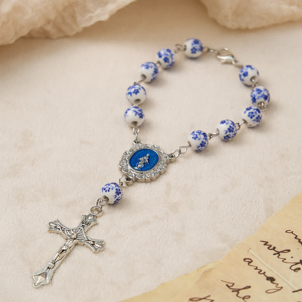 Christianartworkshop Blauer Rosenkranz aus Keramik fürs Auto: Ein Symbol marianischen Schutzes fürs Auto - image 3