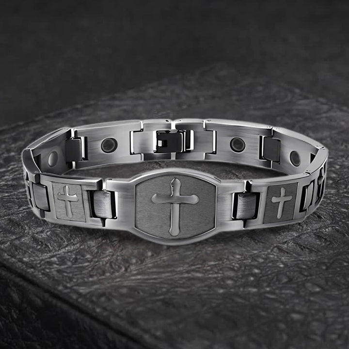 Christianartworkshop Gliederkettenarmband mit Kreuzgravur: Ein Symbol göttlicher Stärke und Glauben - Grau - image 13