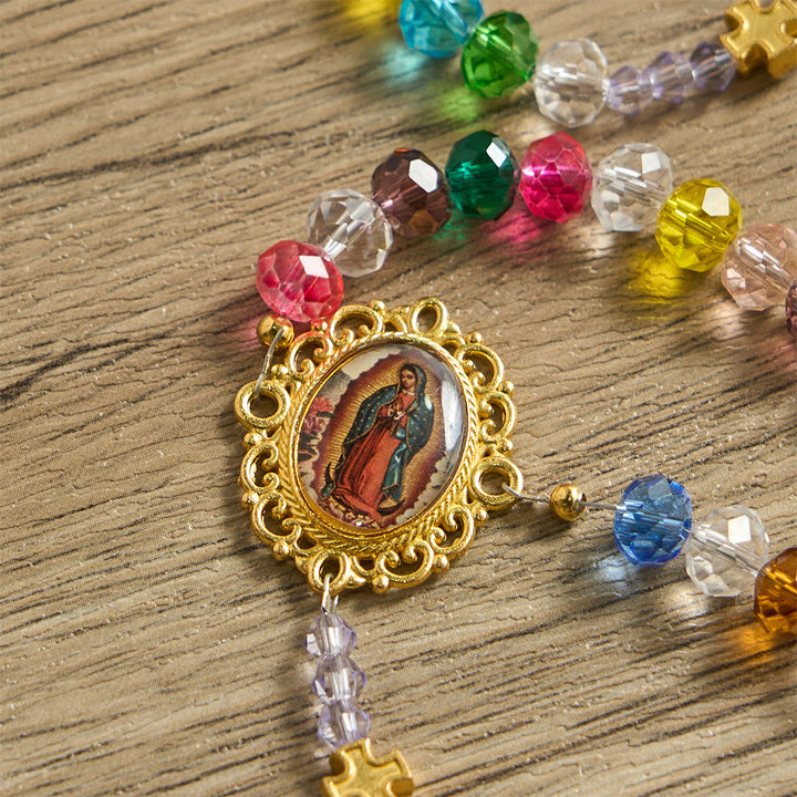 Christianartworkshop Rosenkranz aus mehrfarbigen flachen Glasperlen: Symbol göttlicher Gnade und Vielfalt - image 7