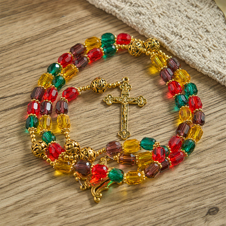 Christianartworkshop Rosenkranz aus mehrfarbigen zylindrischen Kristallperlen: Symbol göttlicher Freude und Vielfalt - image 2