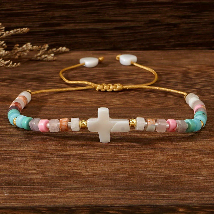 Christianartworkshop Freundschaftsarmband aus Natursteinperlen mit hohlem Kreuz: Symbol spiritueller Hingabe - image 4