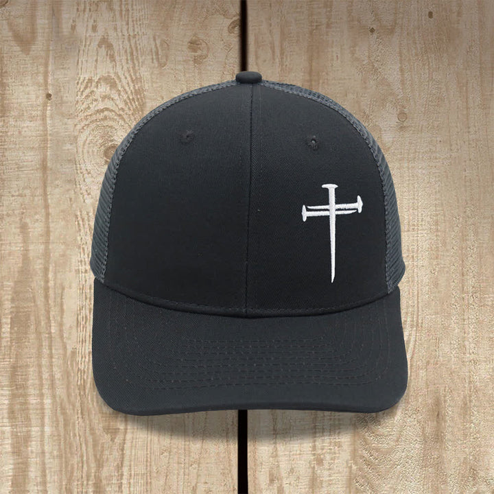 Christianartworkshop Minimalistische Trucker-Mütze mit Nagelkreuzstickerei - Dunkelgrau + Grau - image 7