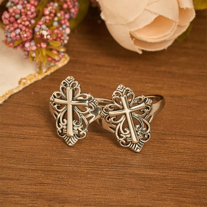 Christianartworkshop Offener Ring mit filigranem Kreuzmotiv: Ein Symbol marianischer Verehrung und göttlicher Fürsorge - image 5