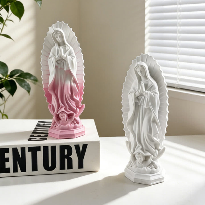 Moderne Statue der Jungfrau von Guadalupe von Christianartworkshop : Christliche Ästhetik für Ihr Zuhause - Rosa + Weiß - image 20