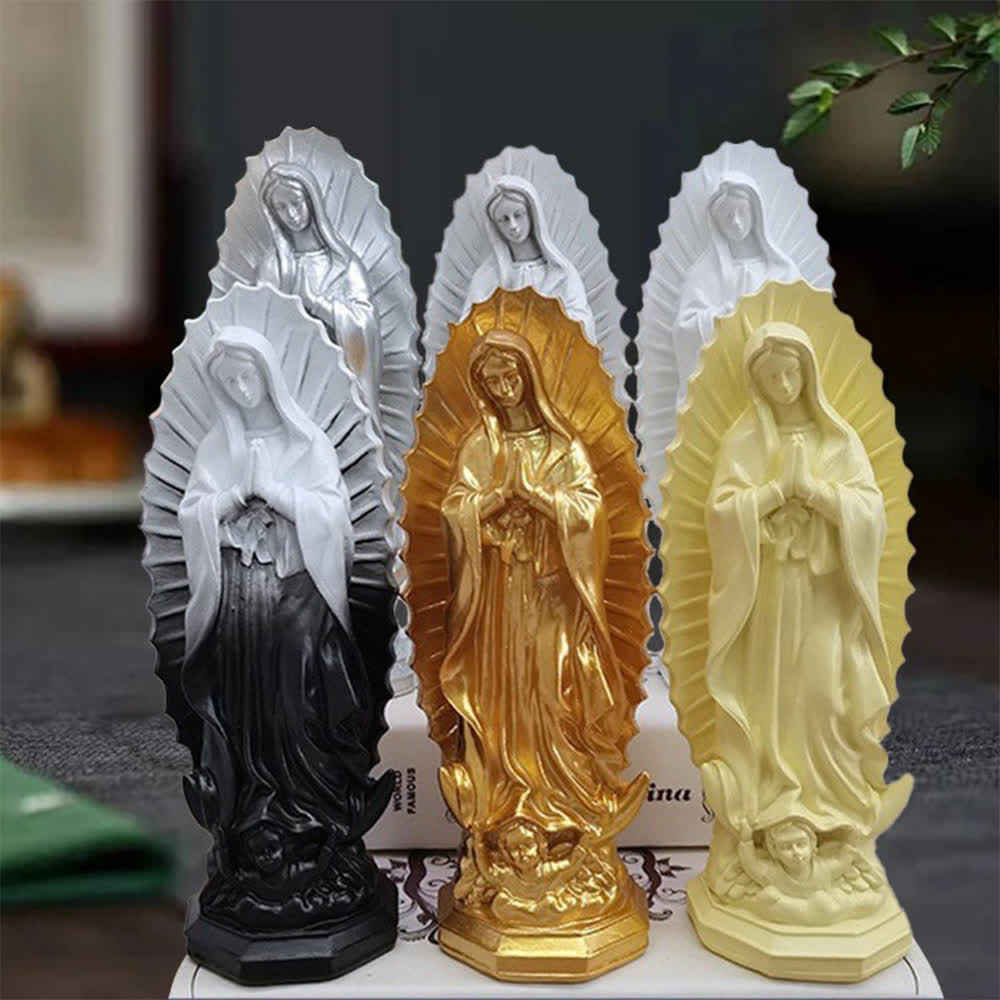 Moderne Statue der Jungfrau von Guadalupe von Christianartworkshop : Christliche Ästhetik für Ihr Zuhause - image 2