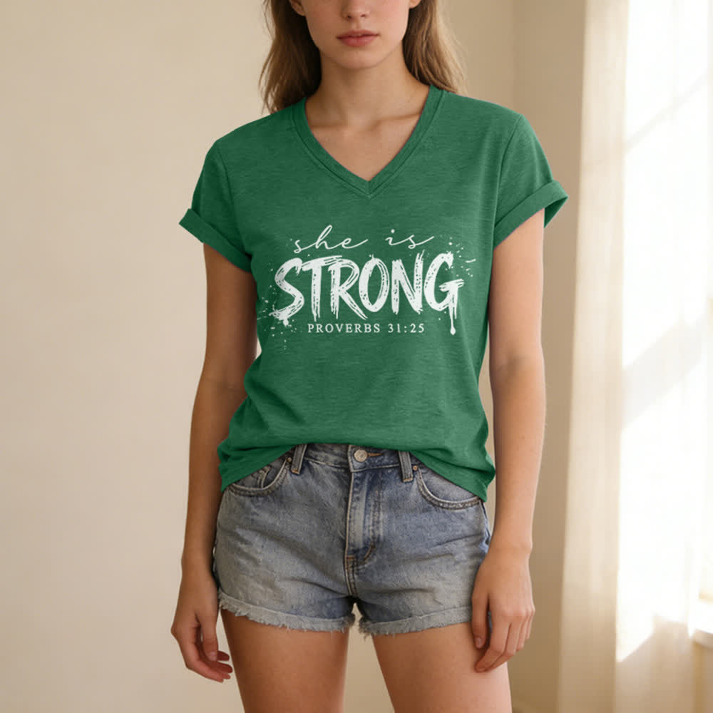 Christianartworkshop Sie ist stark (Sprüche 31,25) – Lässiges V-Ausschnitt-T-Shirt - image 15
