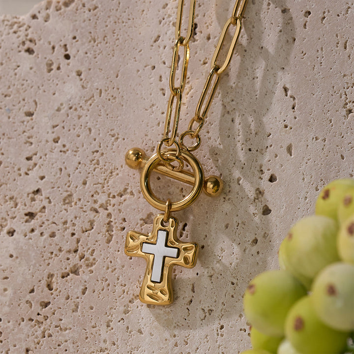 Christianartworkshop Zweifarbige, strukturierte Kreuzkette mit OT-Verschluss: Ein Symbol göttlicher Verbindung - Golden - image 0
