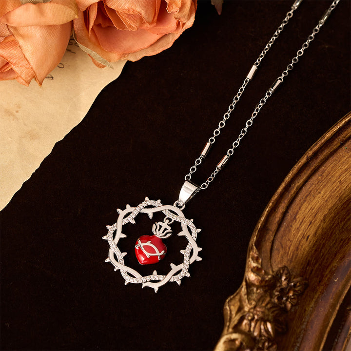 Christianartworkshop Dornenbekränzte zweifarbige Halskette mit heiligem Herzen: Symbol der göttlichen Liebe - image 4