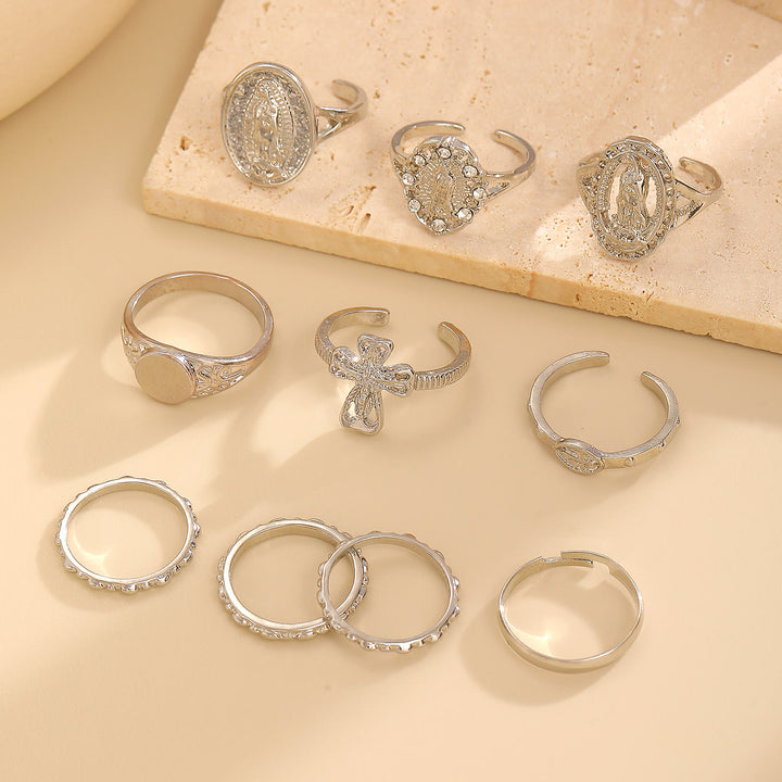 Christianartworkshop Goldenes und silbernes Marienkreuz-Ringset: Ein Zeichen himmlischer Hingabe - image 4
