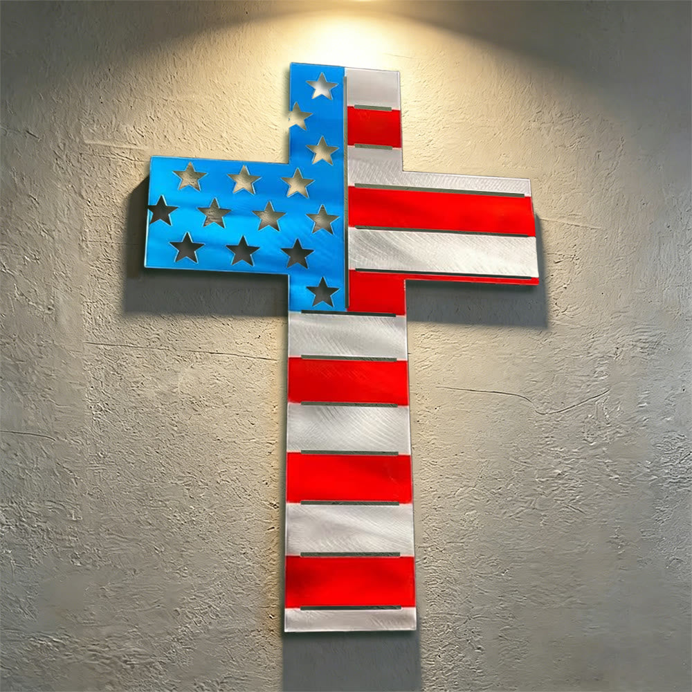 Christianartworkshop Präzisionsgeschnittenes amerikanisches Flaggenkreuz als Wanddekoration aus Metall: Heilige Symbolik für Zuhause und Herz - image 0