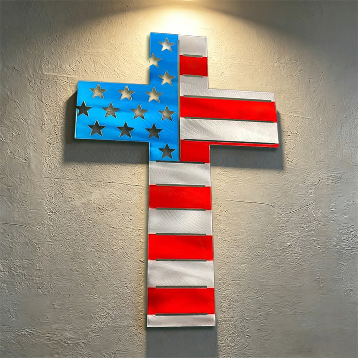 Christianartworkshop Präzisionsgeschnittenes amerikanisches Flaggenkreuz als Wanddekoration aus Metall: Heilige Symbolik für Zuhause und Herz - image 0