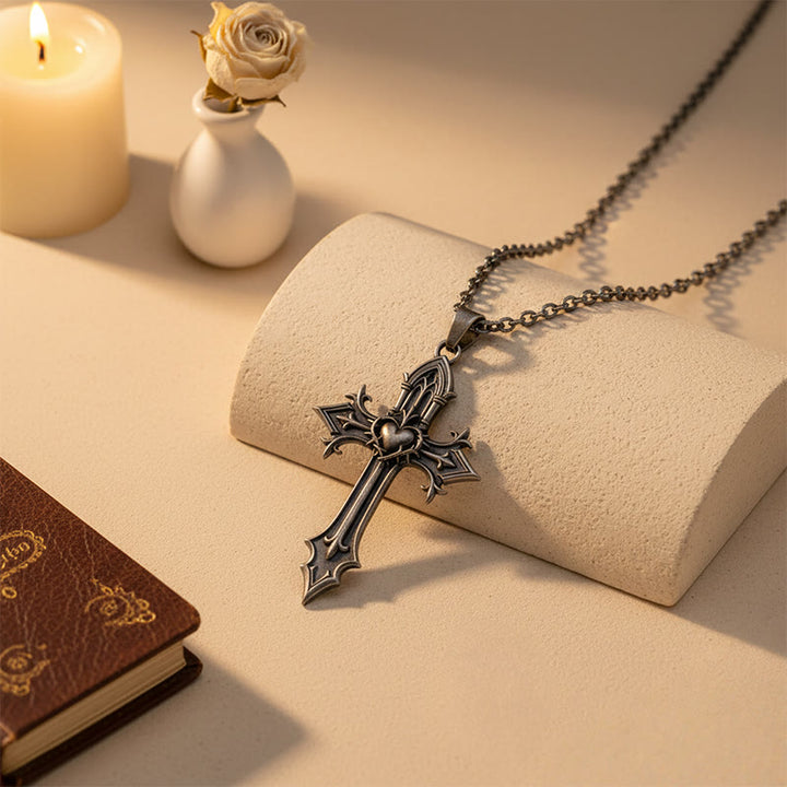 Christianartworkshop: Dornenkrone – gotisches Kreuz als Anhänger: Symbol für Christi Opfer und Erlösung - image 8