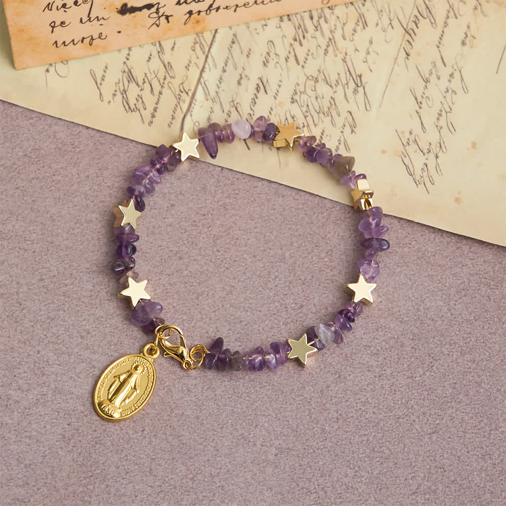 Christianartworkshop Rosenkranzarmband aus natürlichen Amethyst-Chips und Memory-Draht mit Marienmedaille - image 6