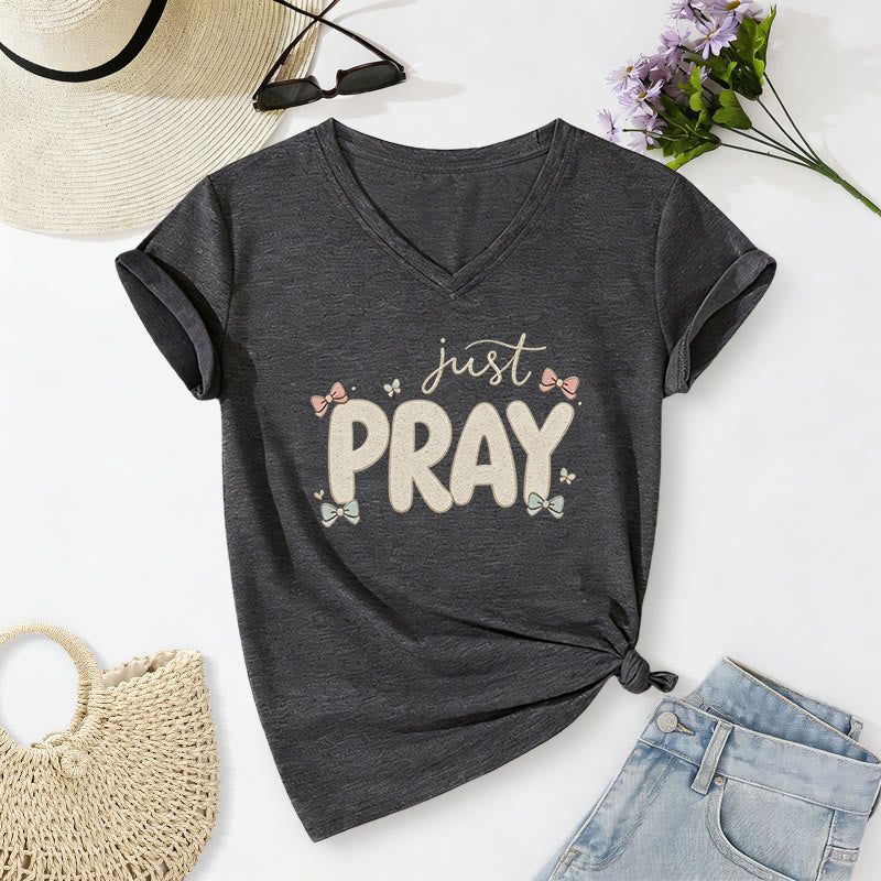 Christianartworkshop Just PRAY Casual V-Neck T-Shirt - Dunkelgrau - 2XL - image 22