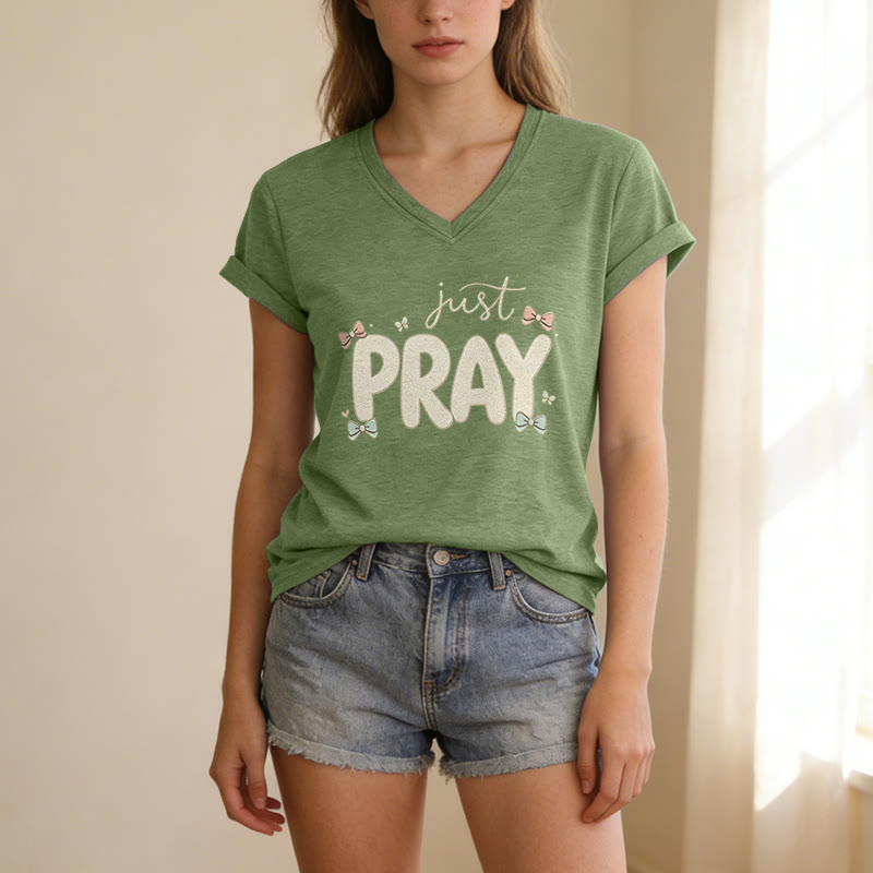 Christianartworkshop Just PRAY Casual V-Neck T-Shirt - image 3