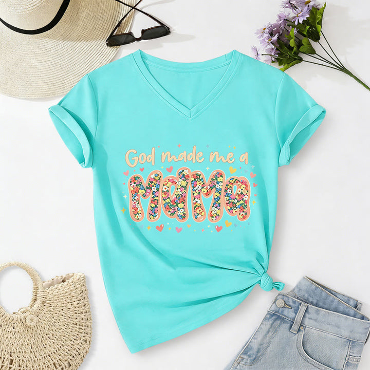Christianartworkshop „Gott hat mich zur Mama gemacht“ – Lässiges V-Ausschnitt-T-Shirt - Himmelblau - 2XL - image 0
