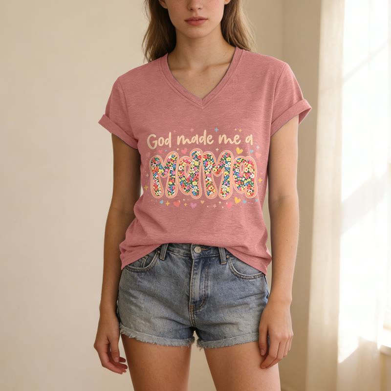 Christianartworkshop „Gott hat mich zur Mama gemacht“ – Lässiges V-Ausschnitt-T-Shirt - image 11