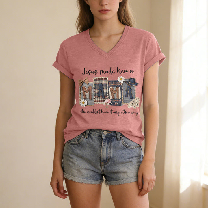 Christianartworkshop Jesus Made Her A Mama Grafik Lässiges V-Ausschnitt-T-Shirt - image 13