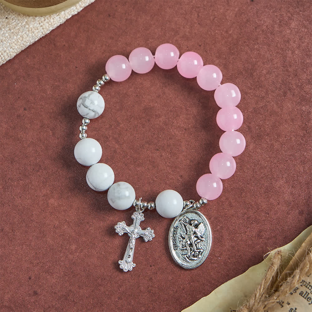 Christianartworkshop Armband aus natürlichem Howlithstein mit dem Heiligen Michael: Hellblau & Rosa – Doppelter spiritueller Schutz - image 4