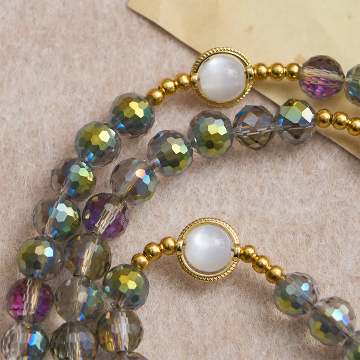 Christianartworkshop Rosenkranz aus regenbogenfarbenen, schillernden Facettenperlen mit goldenem Marienanhänger - image 5