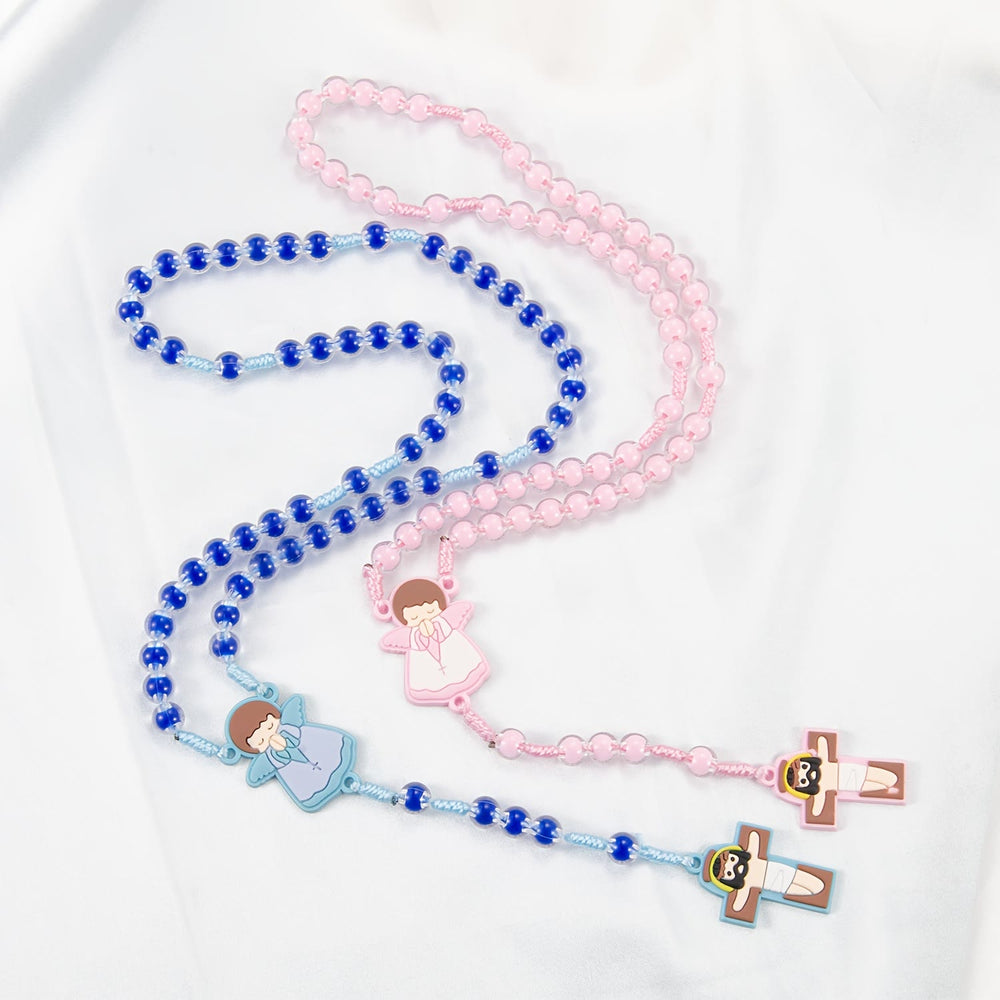 Christianartworkshop Kinderfreundlicher Rosenkranz mit Cartoon-Motiv: Engelsmedaille & niedlicher Jesus-Kreuzanhänger (Rosa/Blau) - image 1