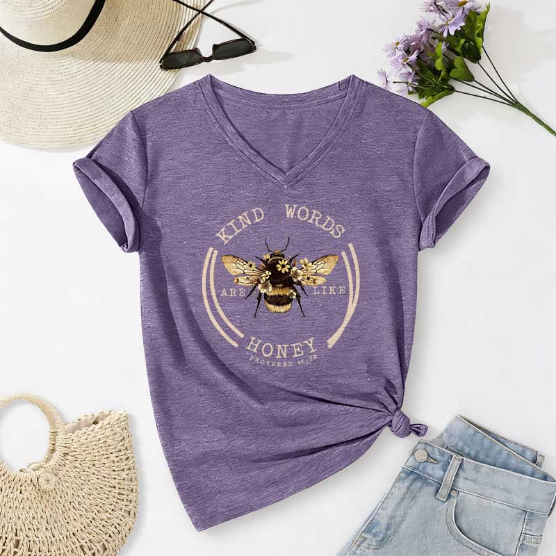 Christianartworkshop Freundliche Worte sind wie Honig (Sprüche 16,24) – Lässiges V-Ausschnitt-T-Shirt von Bee - Lila - 2XL - image 16