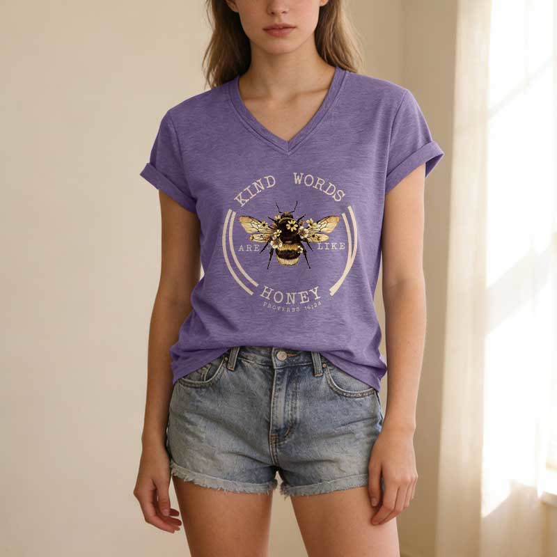 Christianartworkshop Freundliche Worte sind wie Honig (Sprüche 16,24) – Lässiges V-Ausschnitt-T-Shirt von Bee - image 17