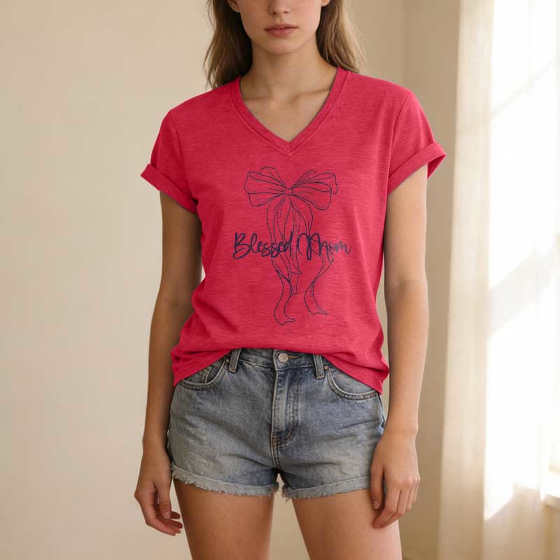 Christianartworkshop Lässiges T-Shirt mit Schleifenmotiv „Gesegnete Mama“ und V-Ausschnitt - image 23