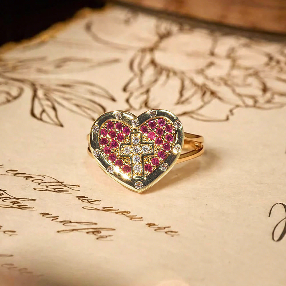 Christianartworkshop Statement-Ring mit herzförmigem Kreuz im Pavé-Stil: Symbol heiliger Liebe und Gnade - image 3