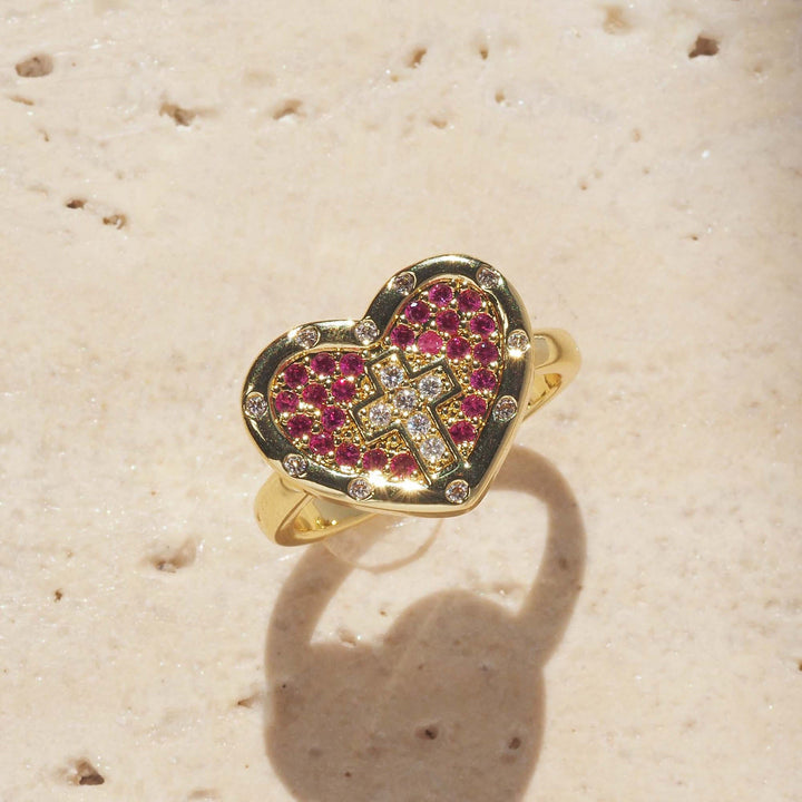 Christianartworkshop Statement-Ring mit herzförmigem Kreuz im Pavé-Stil: Symbol heiliger Liebe und Gnade - Rosa (Passend für US-Größen 6-10) - image 2