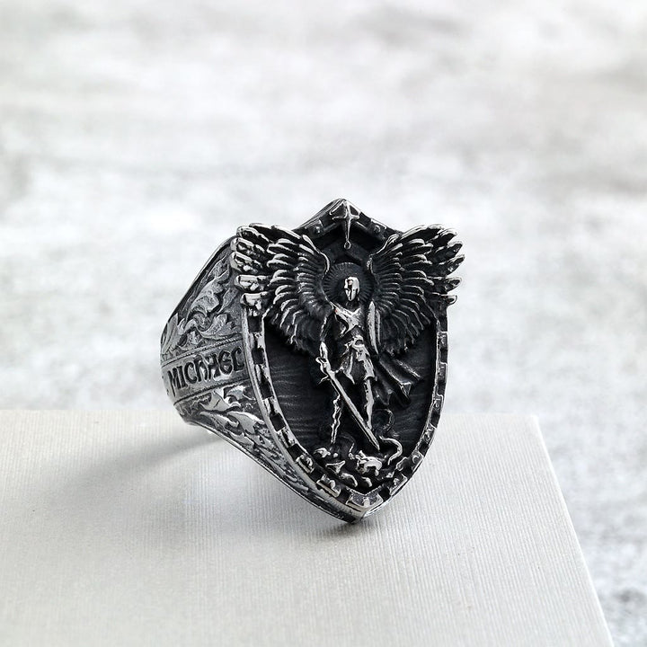 Christianartworkshop Ring mit dem Schild des Erzengels Michael: Zweifarbige Variante – Schmuckstück für den Finger, das Symbol des heiligen Schutzes und des Glaubens. - image 6