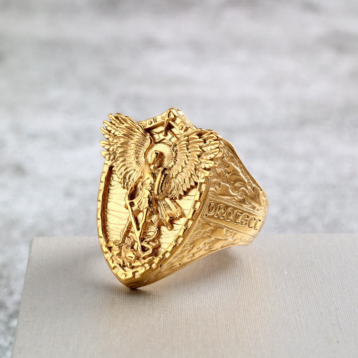 Christianartworkshop Ring mit dem Schild des Erzengels Michael: Zweifarbige Variante – Schmuckstück für den Finger, das Symbol des heiligen Schutzes und des Glaubens. - image 4