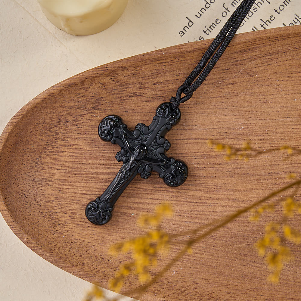 Christianartworkshop Klassische, handgefertigte Obsidian-Kruzifix-Halskette - image 6