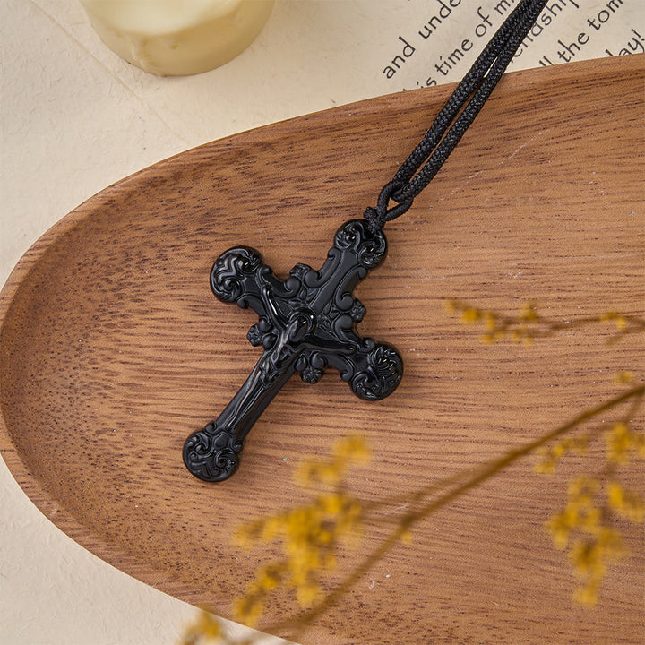 Christianartworkshop Klassische, handgefertigte Obsidian-Kruzifix-Halskette - image 6