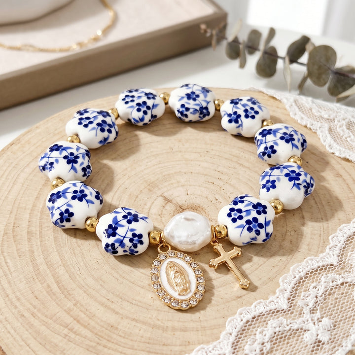 Christianartworkshop Florales Keramik-Porzellan-Armband mit Marienmedaille und Kreuzanhänger (3 Ausführungen) - image 6