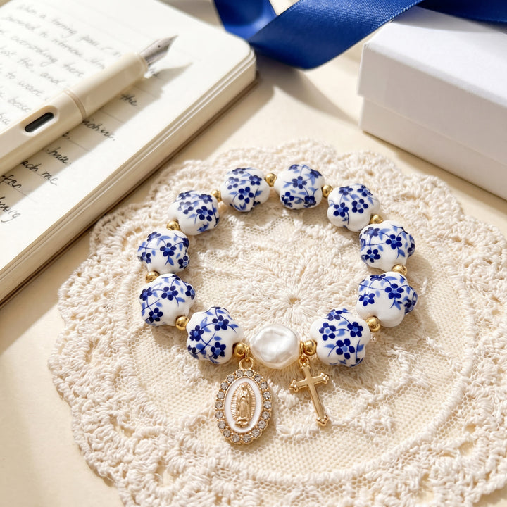 Christianartworkshop Florales Keramik-Porzellan-Armband mit Marienmedaille und Kreuzanhänger (3 Ausführungen) - image 7