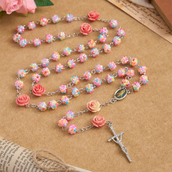 Christianartworkshop Osterrosenkranz mit rosa Rosen und funkelnden, mehrfarbigen Diamantperlen und der Göttlichen Barmherzigkeit - image 6