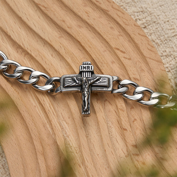 Christianartworkshop Robustes kubanisches Gliederarmband mit Kreuzmotiv und INRI-Details - image 4