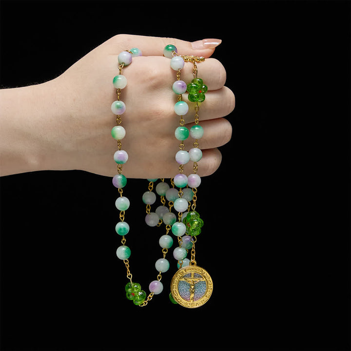 Christianartworkshop Rosenkranz aus violettem Chalcedon mit grüner Blume und funkelndem Kruzifix - image 1