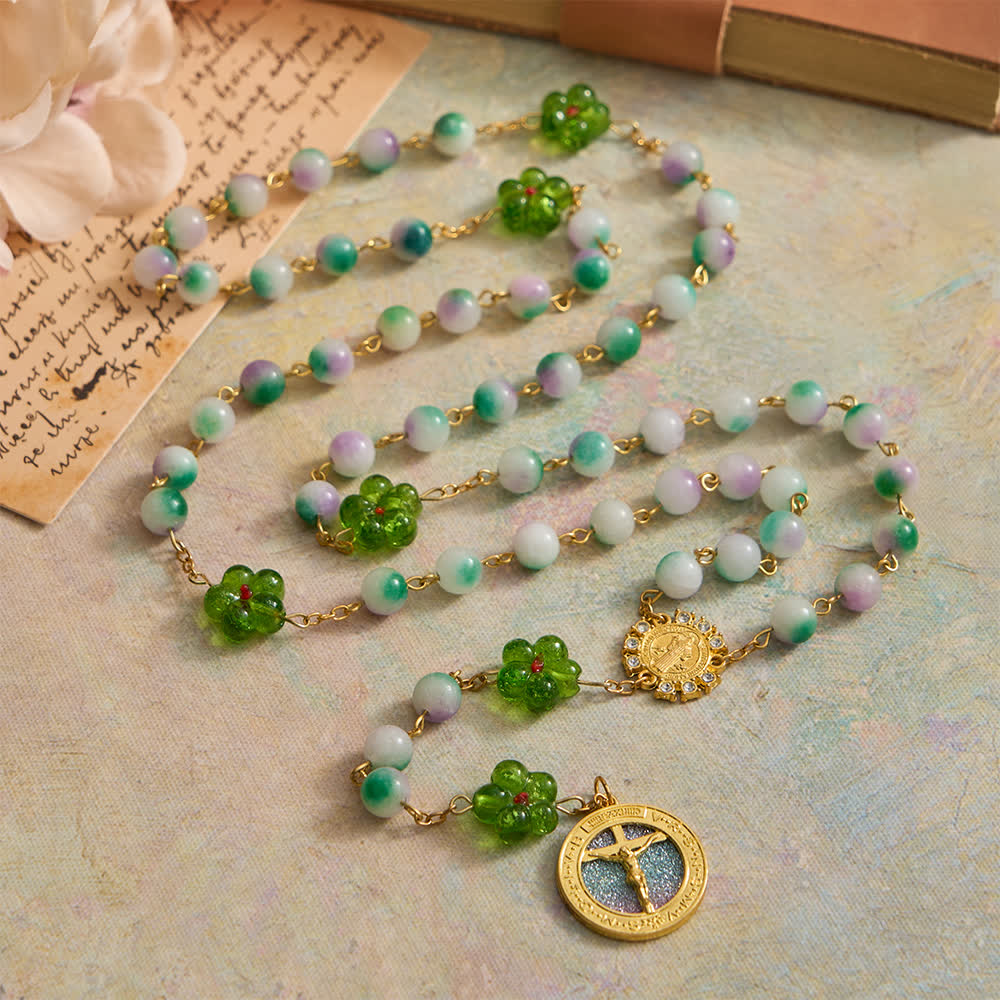 Christianartworkshop Rosenkranz aus violettem Chalcedon mit grüner Blume und funkelndem Kruzifix - Der heilige Benedikt und das Kruzifix - image 0