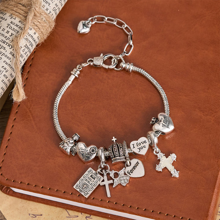 Christianartworkshop Verstellbares Charm-Armband mit biblischen und königlichen Details: Eine Erinnerung an Glauben und himmlische Hingabe - Silber - image 5
