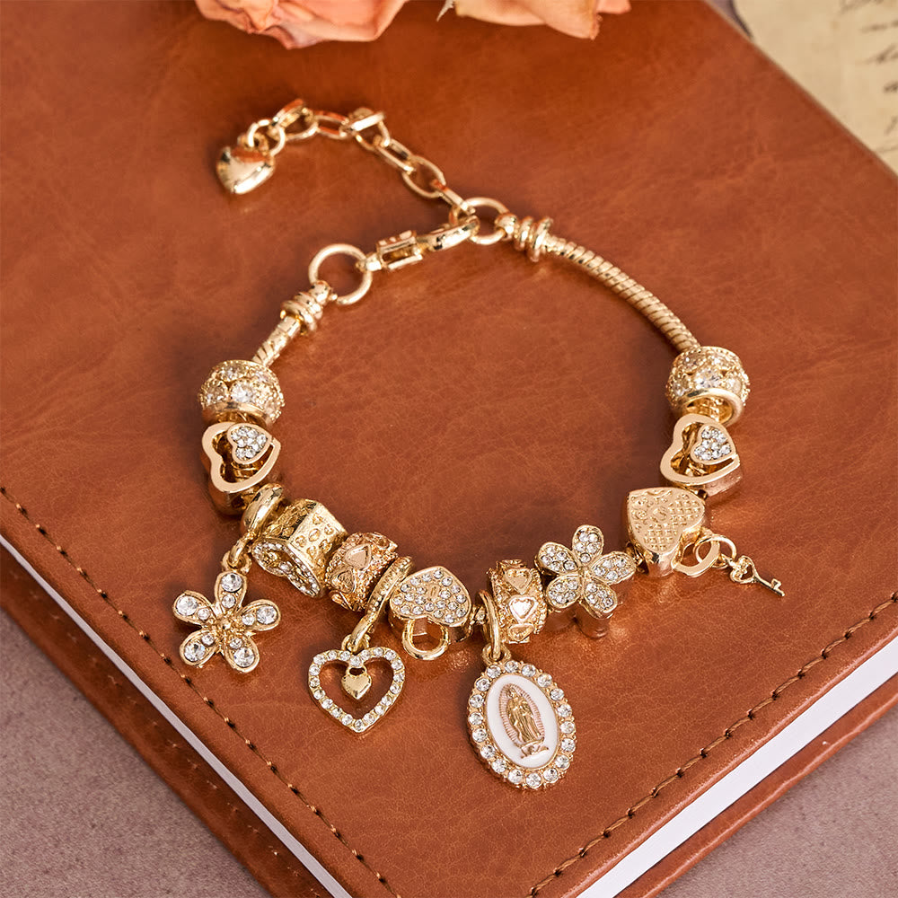 Christianartworkshop Armband mit Marianen- und Herzanhängern: Ein Symbol göttlicher Liebe und himmlischer Gnade - Unsere Liebe Frau und Herz - image 0