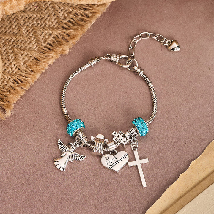 Christianartworkshop Armband mit Engel und Kreuz zur Erstkommunion für Kinder: Ein Symbol des Glaubens und des göttlichen Segens - image 3